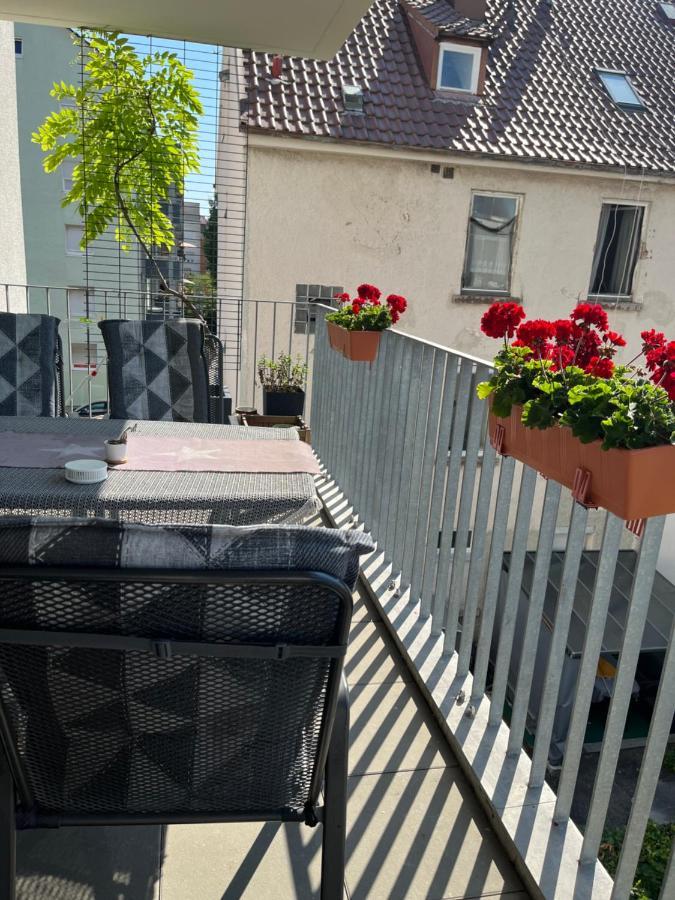 Schoenes Zimmer In Zentraler Lage Ульм Экстерьер фото